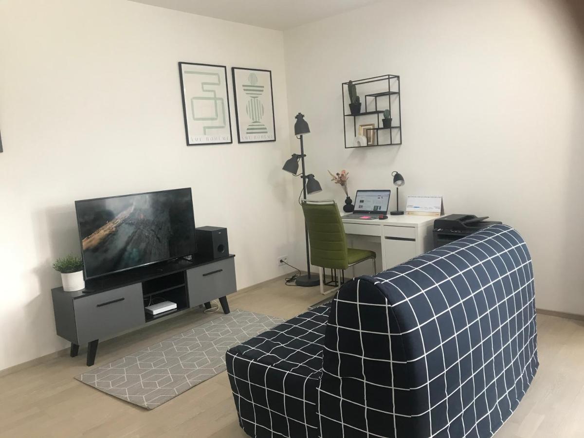 Apartmantplus01 Прага Экстерьер фото